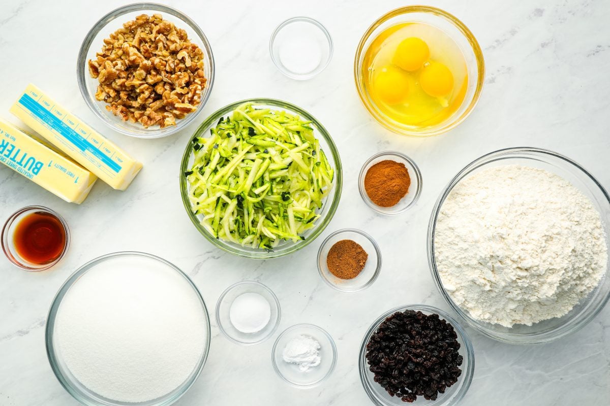 zucchini bread ingredients