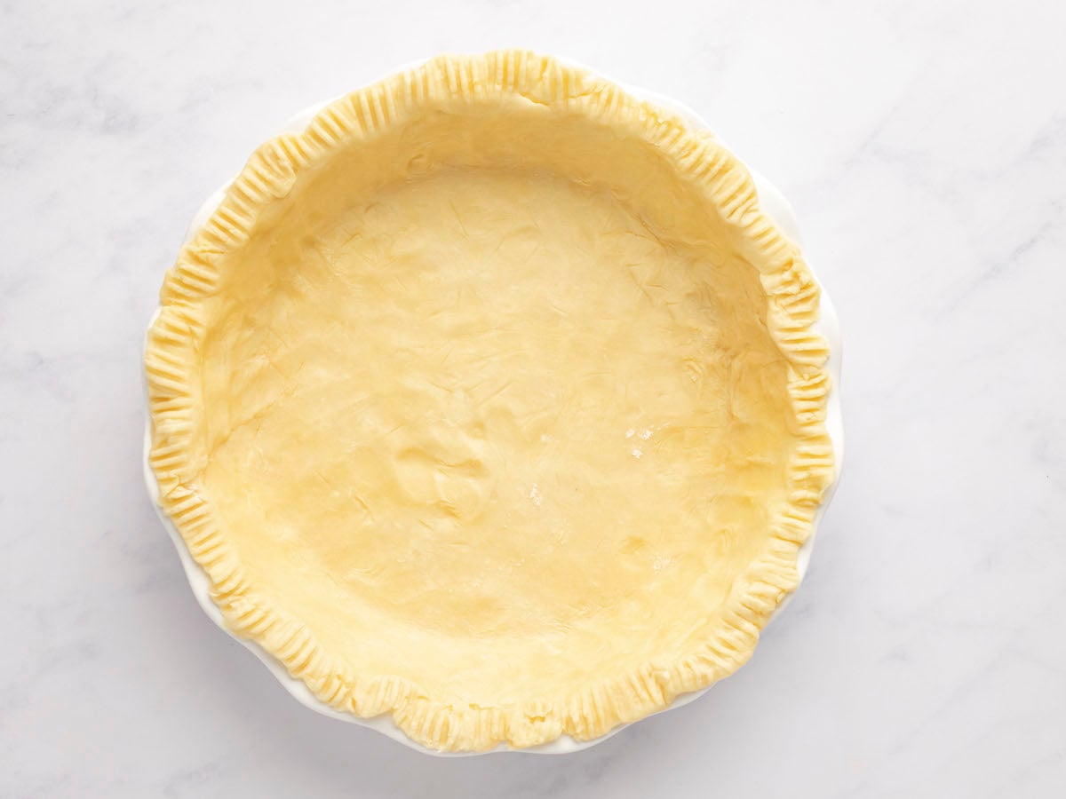 pie crust in pie pan