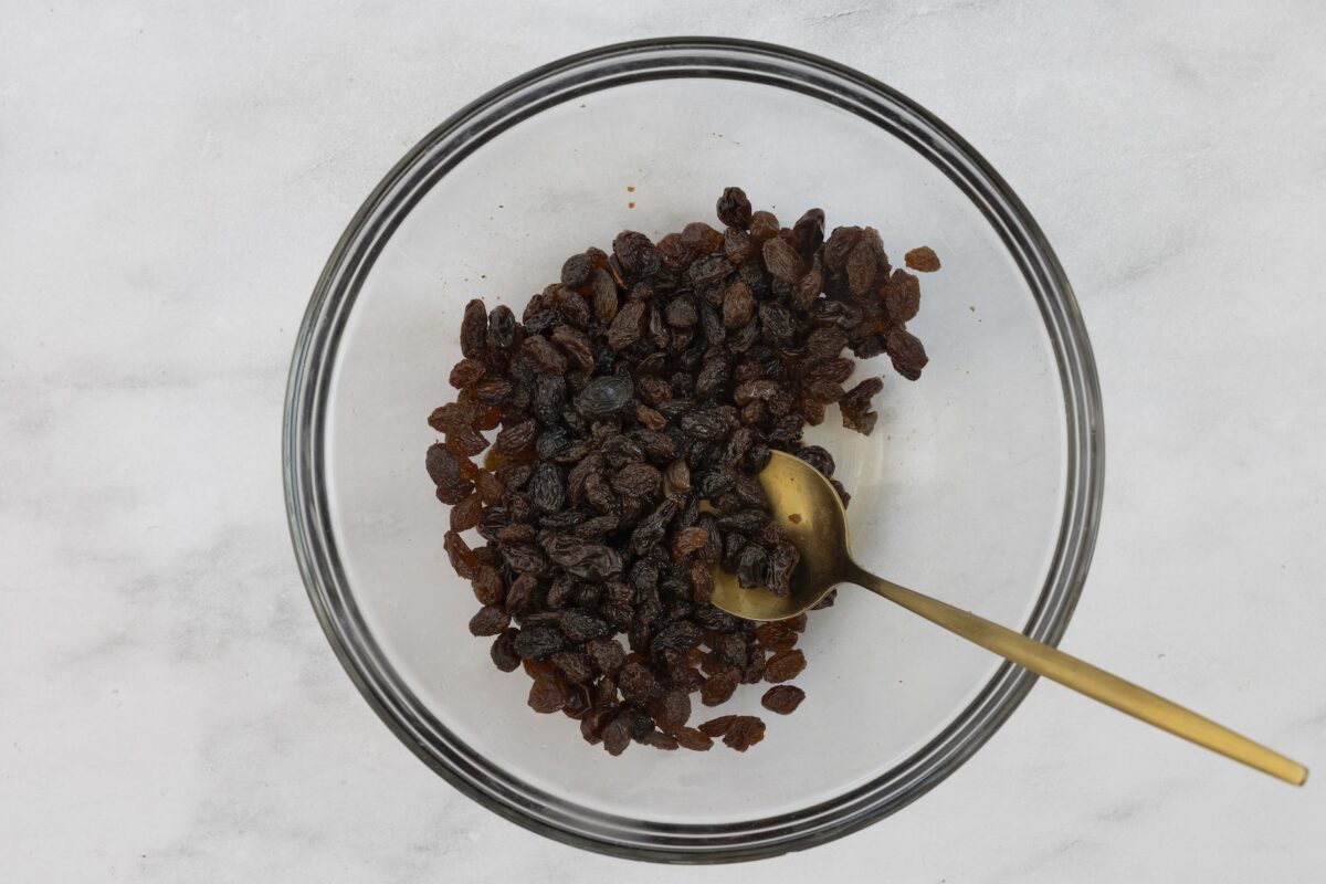 raisins with rum in bowl