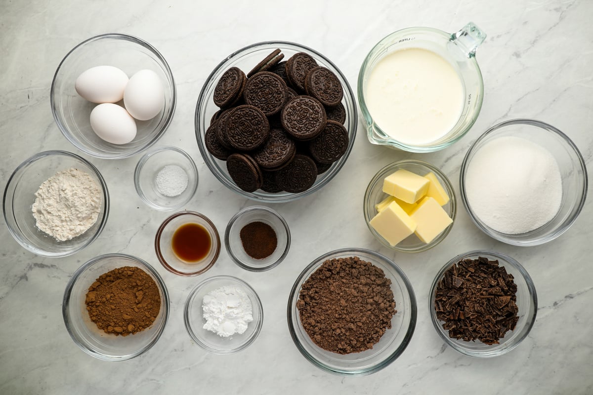 Mississippi mud pie ingredients.